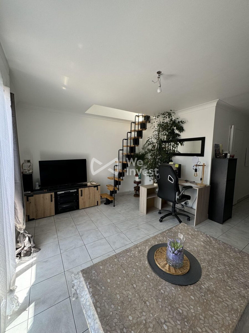 Duplex 2 chambres proche RER-B copro faibles charges 2 balcons