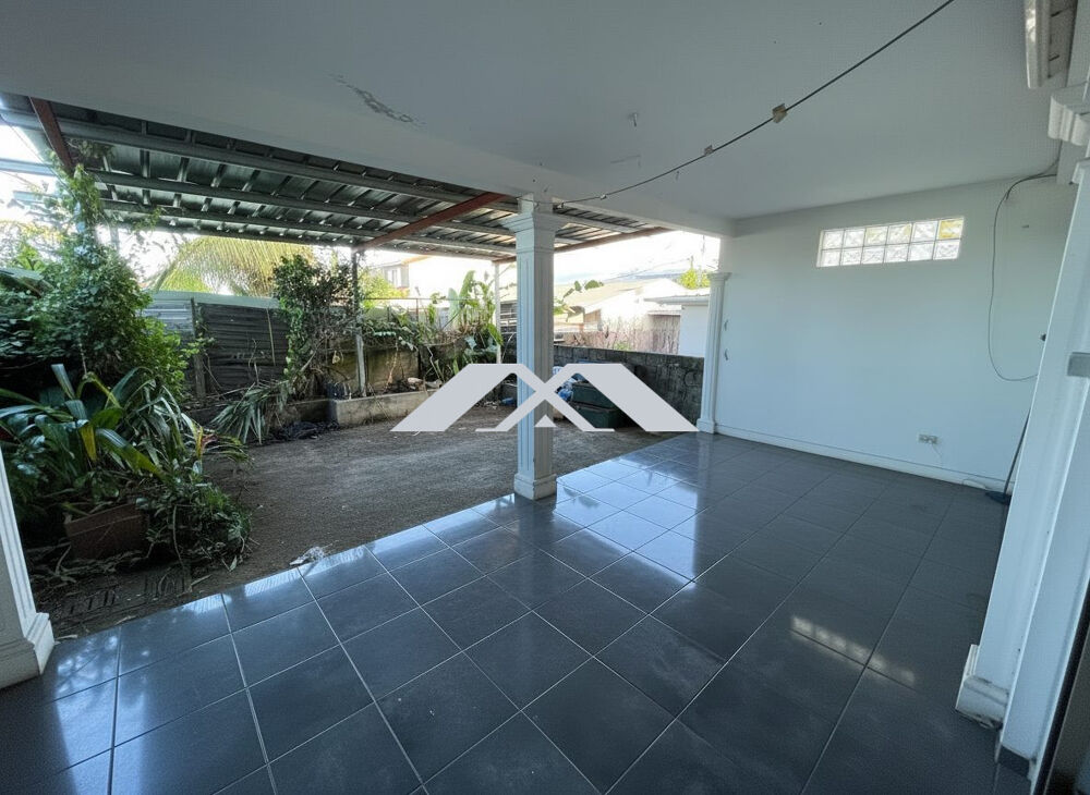 Maison familiale avec vue mer 137 m² Saint Benoit
