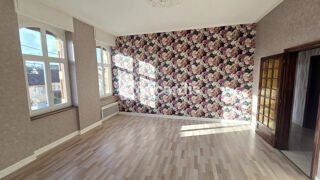  Appartement à vendre 5 pièces 146 m²