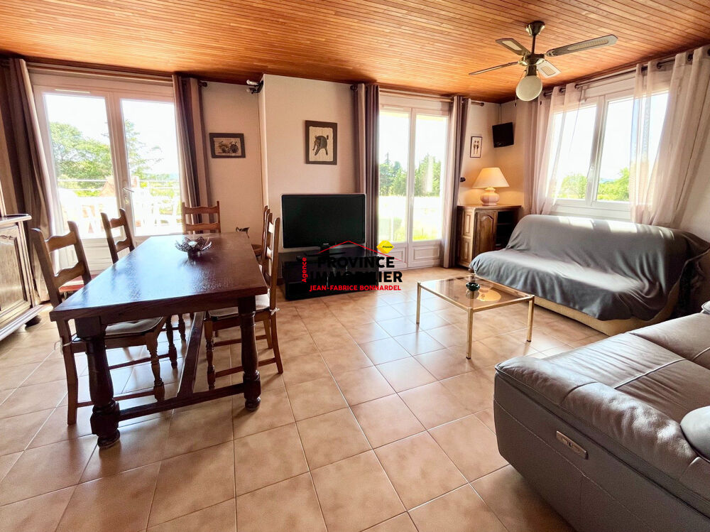 Vente Maison Vue Ventoux, grand terrain et beaux volumes Suze-la-rousse