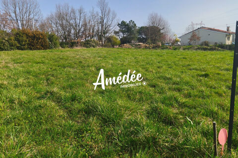   Terrain constructible 944 m² 