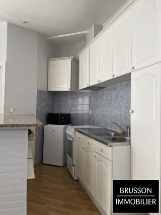  Appartement à louer 2 pièces 46 m²