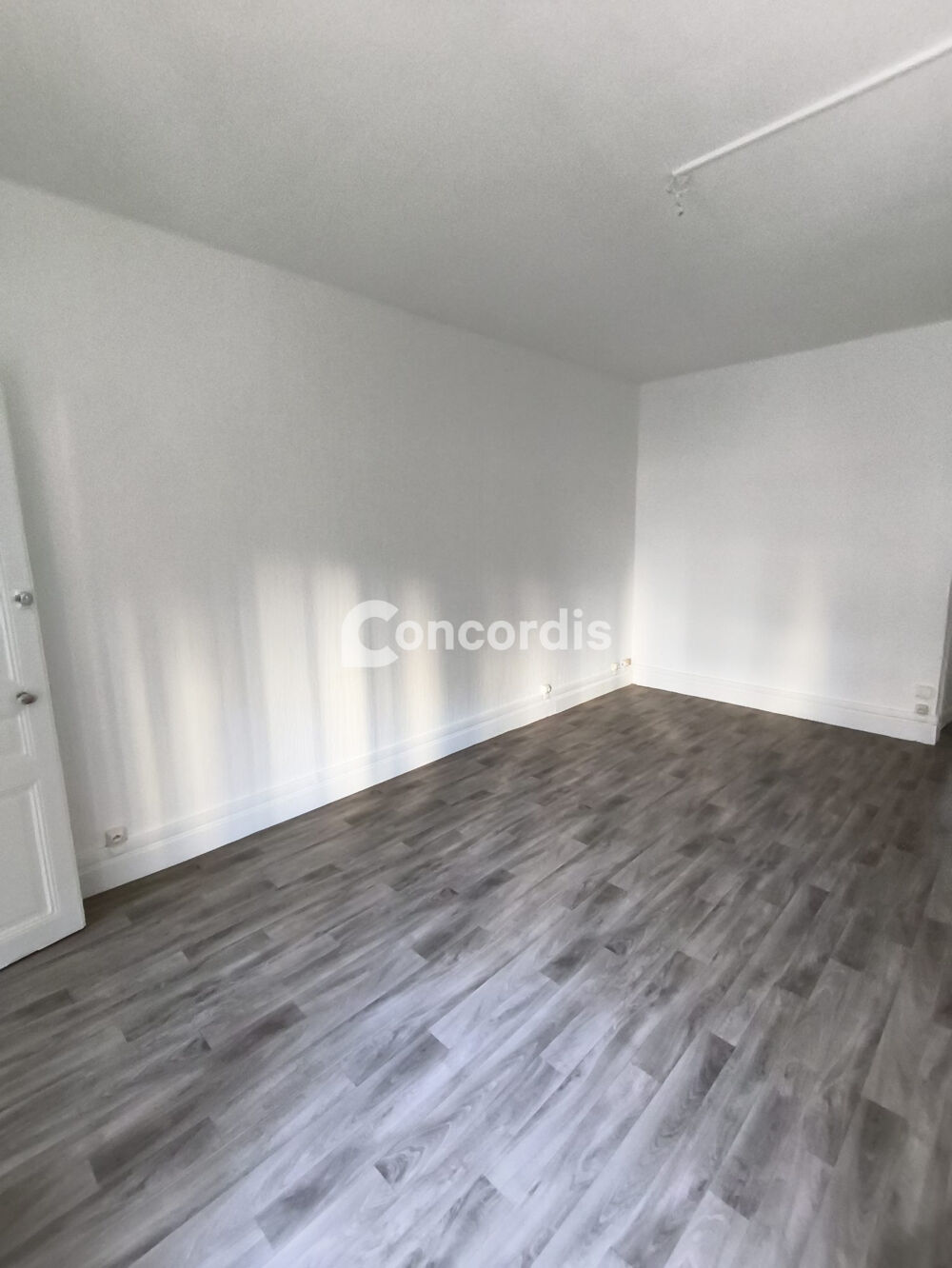 Location Appartement À LOUER – APPARTEMENT 4 PIÈCES AVEC TERRASSE – NANCY Nancy