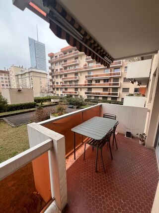  Appartement � louer 3 pi�ces 75 m� Lyon 06