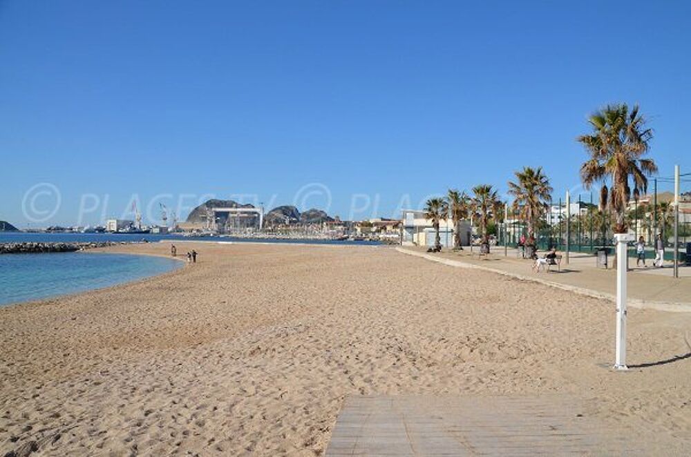 LA CIOTAT T3 dans une résidence proche de la MER
