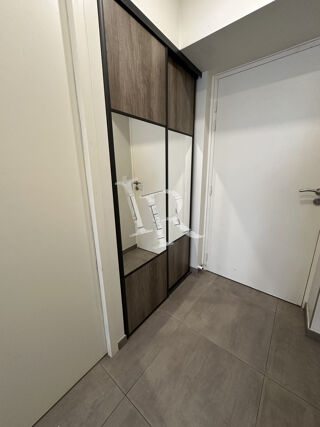  Appartement à louer 2 pièces 44 m²