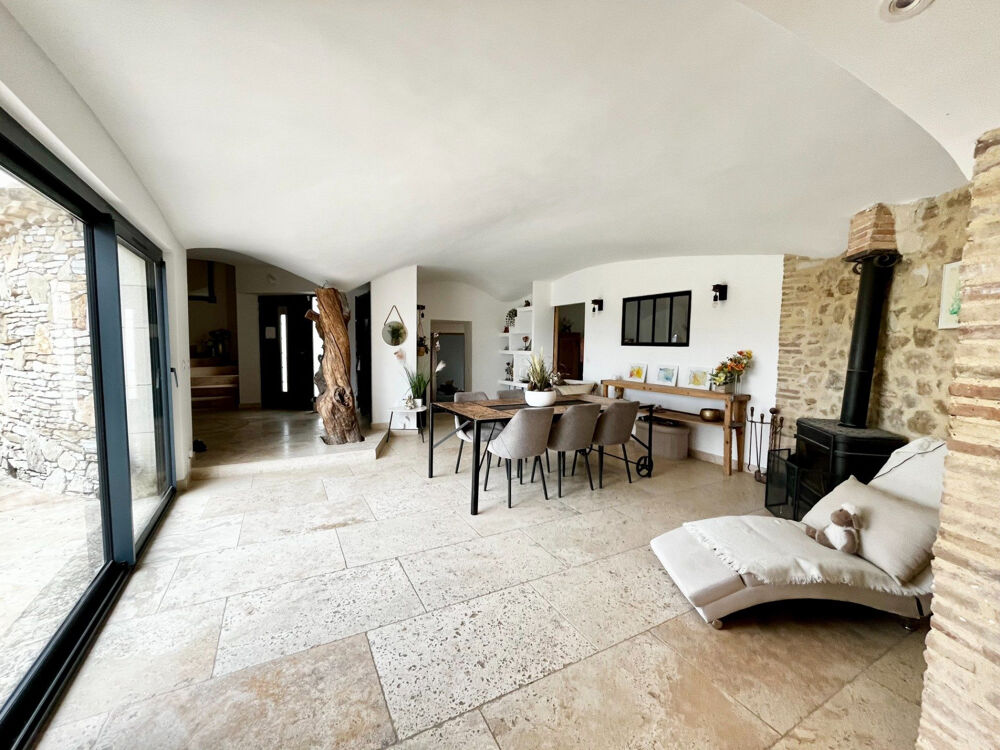 à vendre  Maison Sainte-Cécile-les-Vignes (84290)