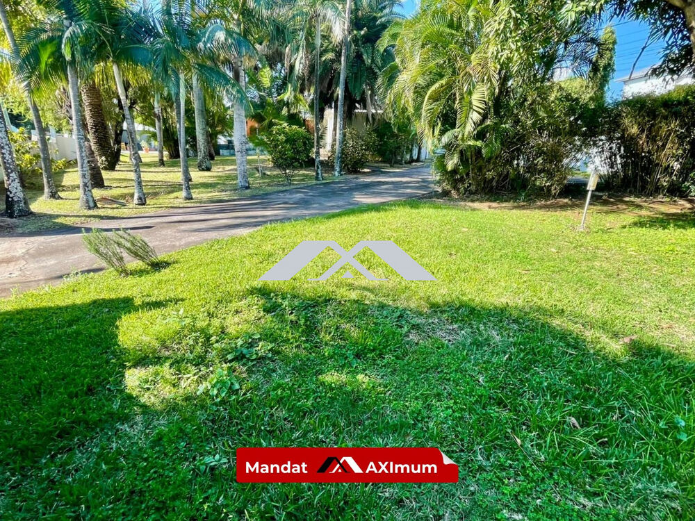 � vendre  Maison Saint-Pierre (97410)