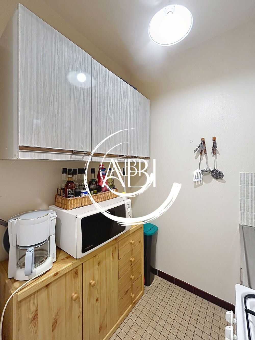 Studio avec locataire en place - à vendre - Bagnoles de l'Orne