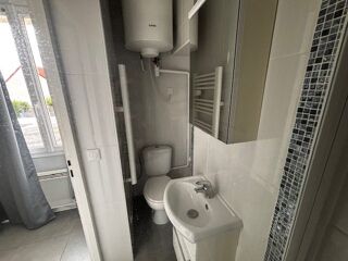  Appartement à louer 1 pièce 14 m²