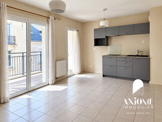  Appartement à louer 2 pièces 45 m²