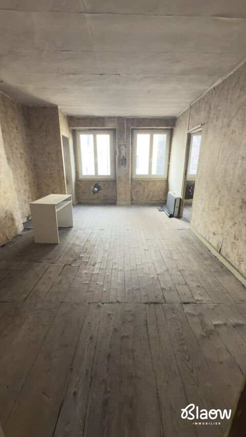   Immeuble 263 m² à vendre à Saint-Etienne 