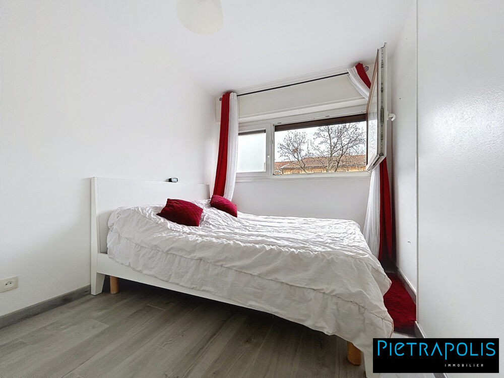 Appartement T4 centre de Vénissieux proche mairie
