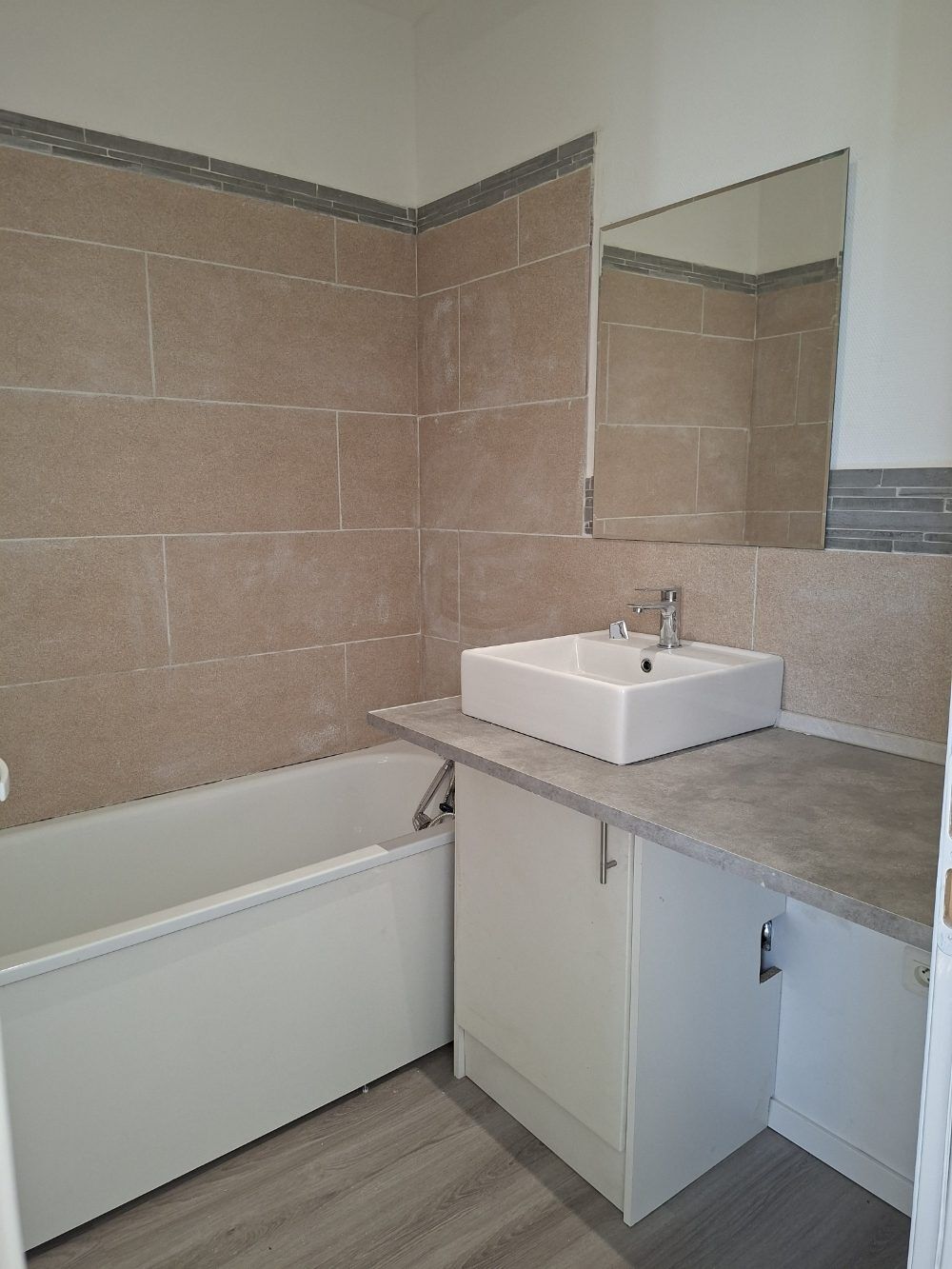 Location Appartement SAINT GAUDENS APPARTEMENT T2 CENTRE VILLE AVEC BALCON Saint-gaudens