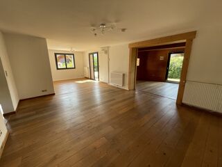  Maison à vendre 6 pièces 181 m²