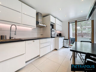  Appartement  vendre 4 pices 102 m