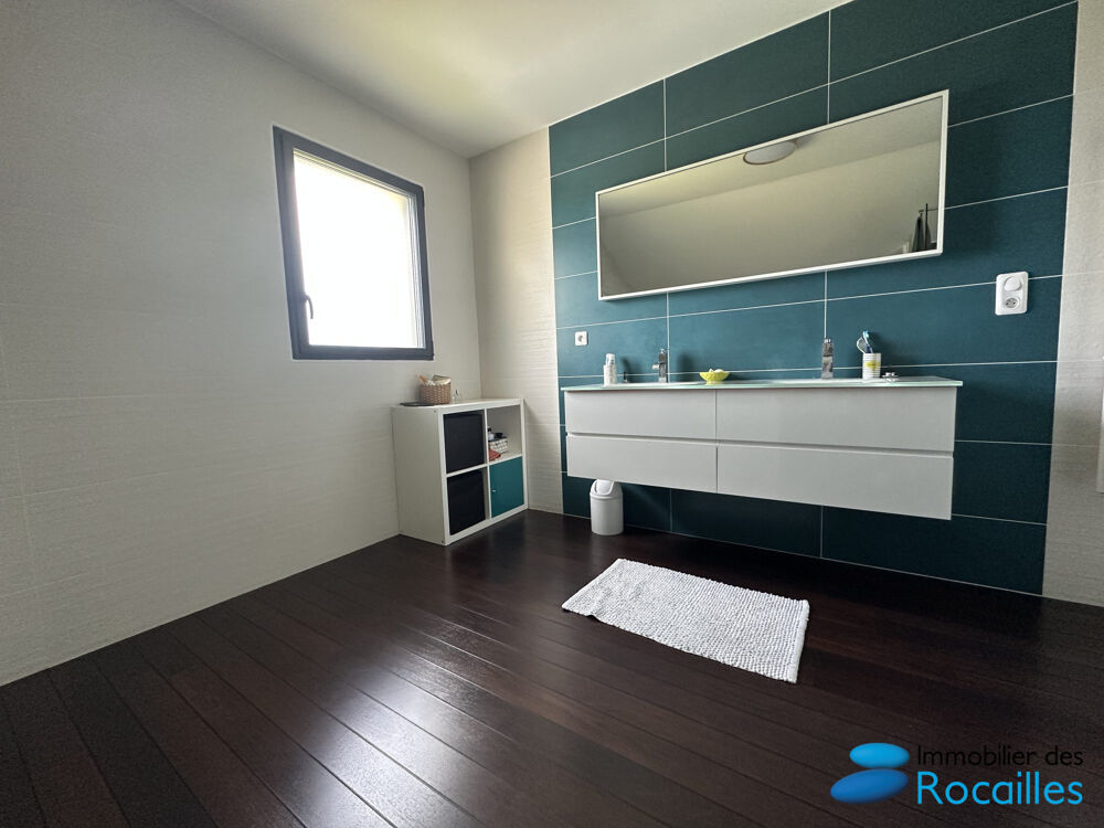 à vendre  Maison Pers-Jussy (74930)