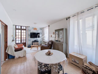  Maison à vendre 8 pièces 229 m²