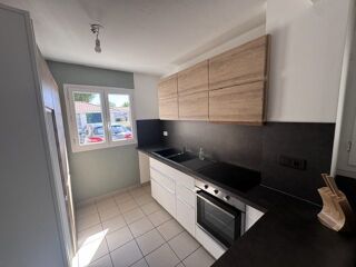  Maison à louer 4 pièces 81 m²
