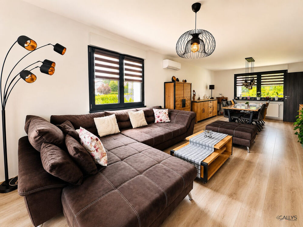 Vente Maison Maison Individuelle renovée / 126m² - DPE C - Sous-sol complet Creutzwald