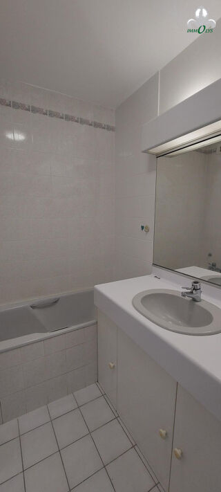  Appartement à louer 2 pièces 46 m²