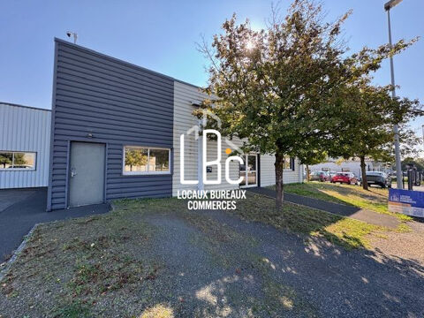 Ancenis - &Agrave; louer 406 m&sup2; locaux mixtes ateliers et bureaux 2700 44150 Ancenis-saint-g�r�on