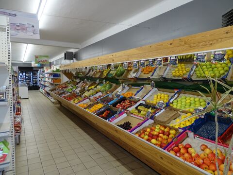 BELLE SUPERETTE DE 280 M2 99700 22320 Corlay