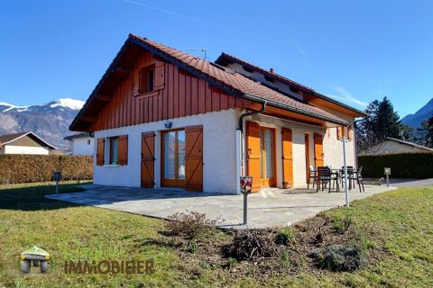   Charmante maison traditionnelle dans un environnement calme � S Maison - 5 pi�ce(s) - 125 m�