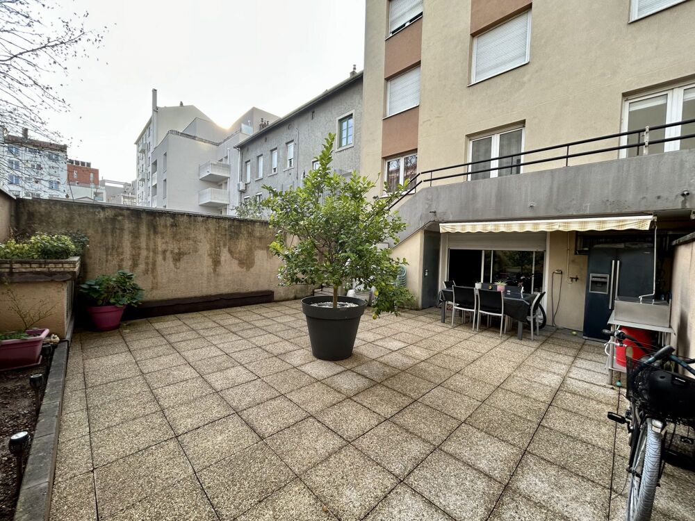 BIEN RARE À VILLEURBANNE  T4 TRAVERSANT AVEC TERRASSE DE +50