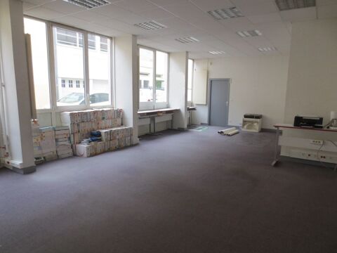 Location - Bureaux de 709 m&sup2; divisibles en 3 lots 5244 87100 Limoges