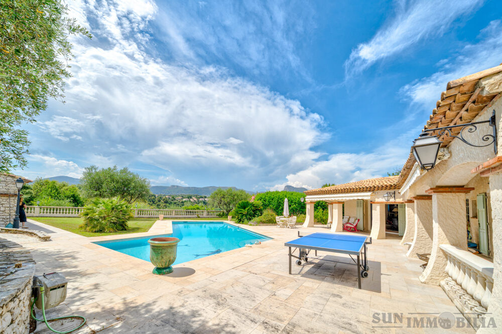 SUPERBE VILLA PISCINE LA GAUDE