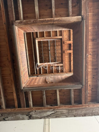  Immeuble � vendre 1900 m�
