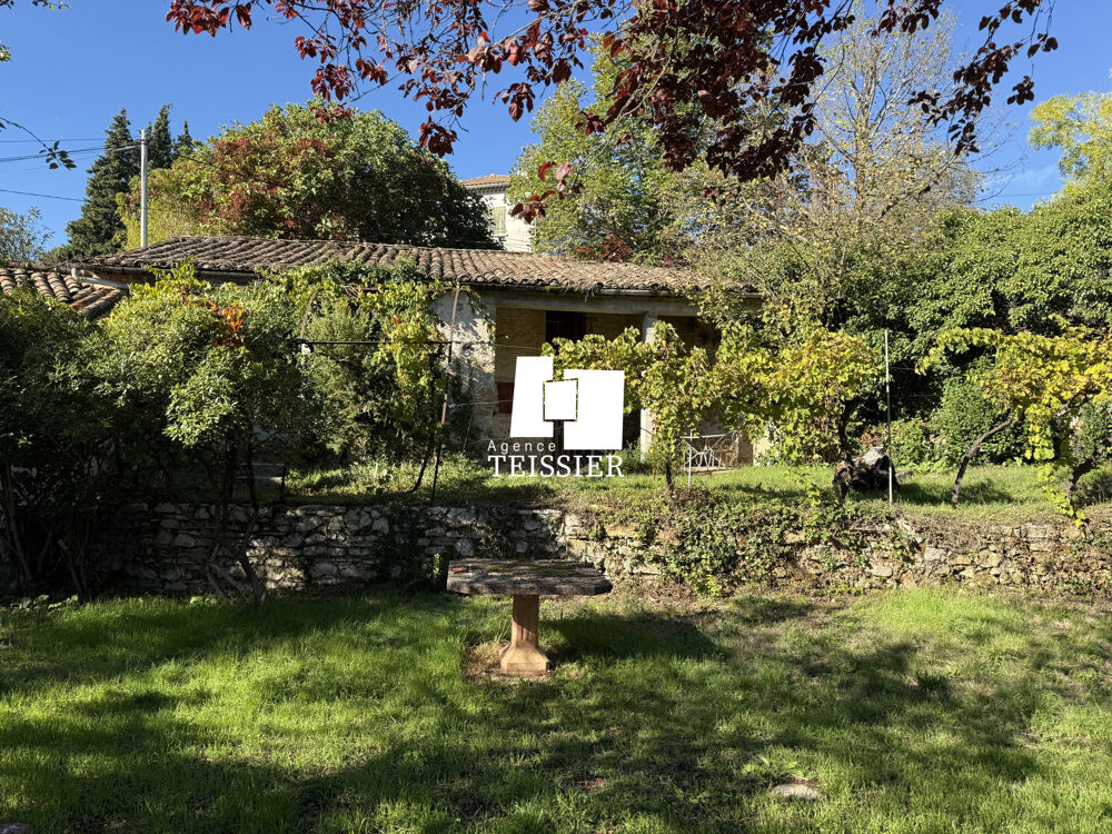 Vente Maison Maison indépendante avec jardin au centre Des Vans Les vans
