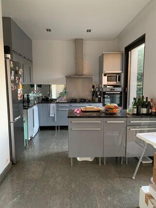  Maison � louer 6 pi�ces 179 m�