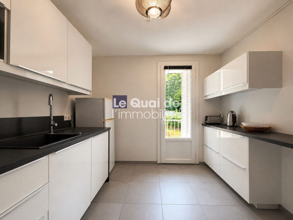 Jacob-Bellecombette  T4 traversant de 72 m², vue panoramique