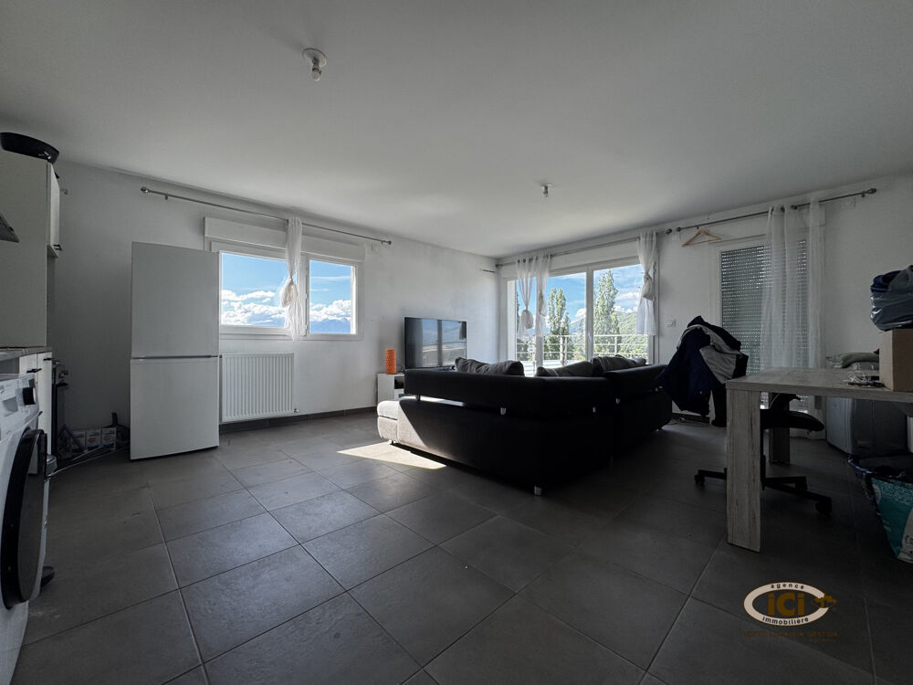 Vente Appartement Magnifique T4 au dernier etage avec 2 box en sous sol Annemasse