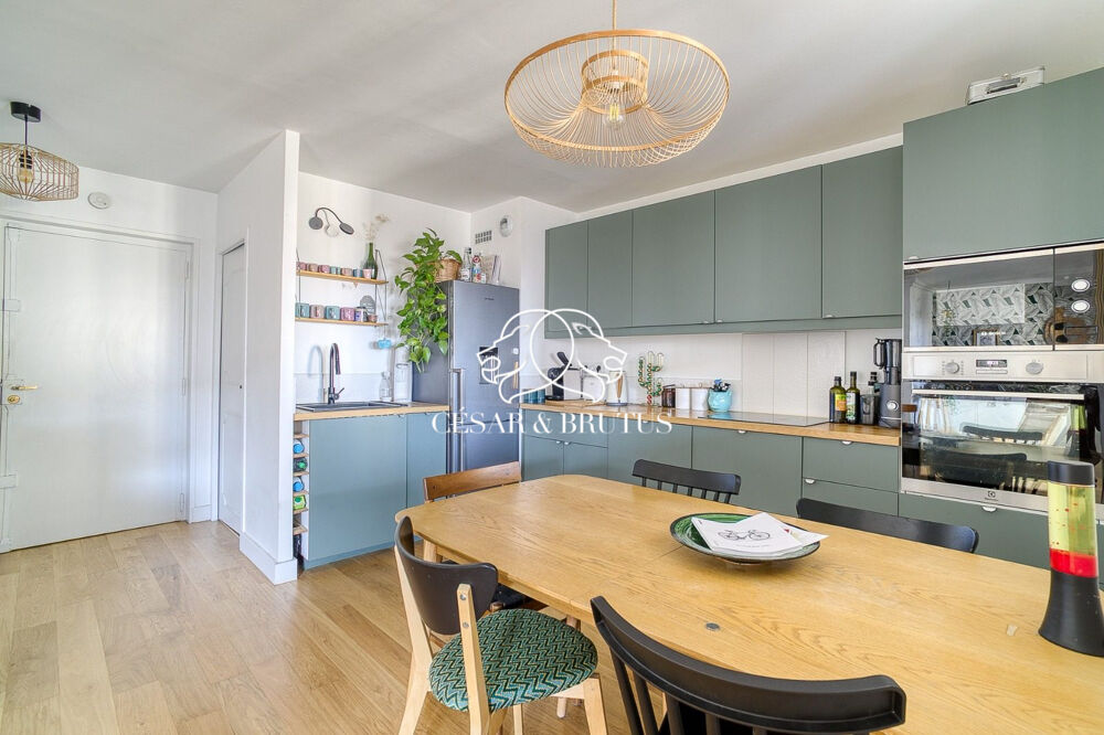 CALUIRE & CUIRE /CLOS BISSARDON  T4 Familial de 85 m² Entiè