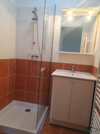  Appartement à louer 2 pièces 41 m²