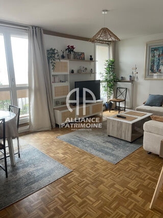  Appartement  vendre 4 pices 75 m