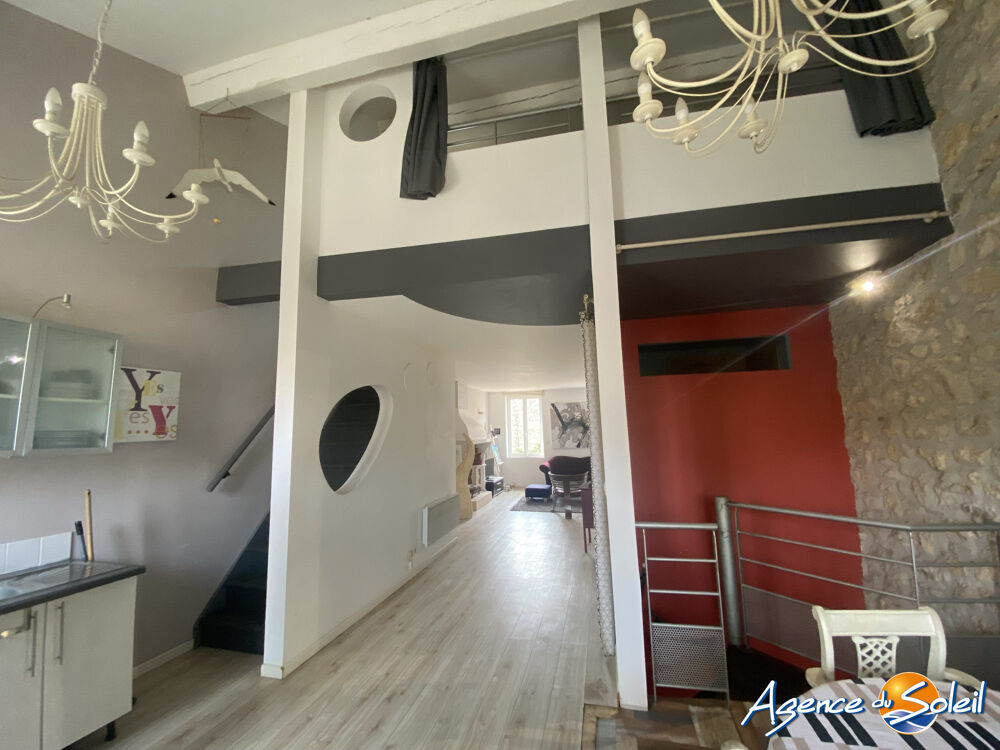 MAISON AVEC COUR