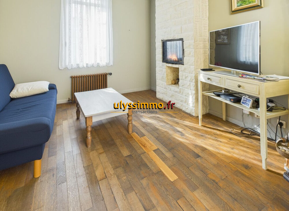 Vente Maison maison de ville de cinq chambres avec garage et jardin Corbie