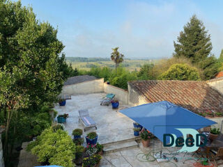  Maison � vendre 8 pi�ces 220 m�