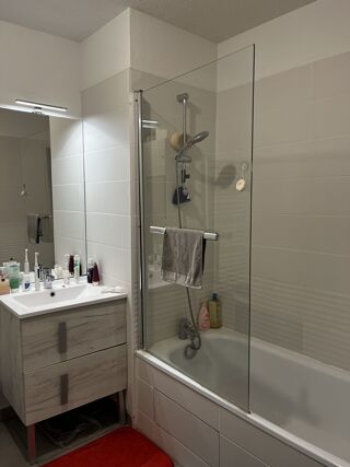  Appartement à louer 3 pièces 62 m²