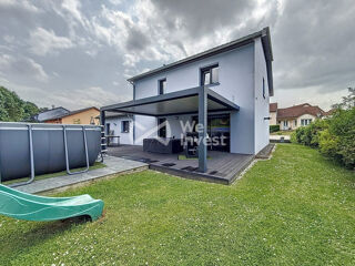  Maison à vendre 10 pièces 153 m²