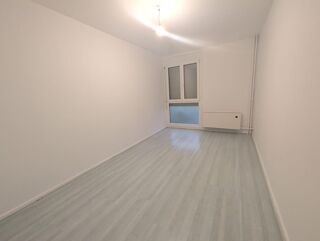  Appartement à vendre 5 pièces 96 m²