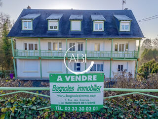  Immeuble à vendre 349 m²