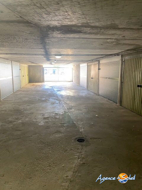  Parking / Garage � louer 15 m�