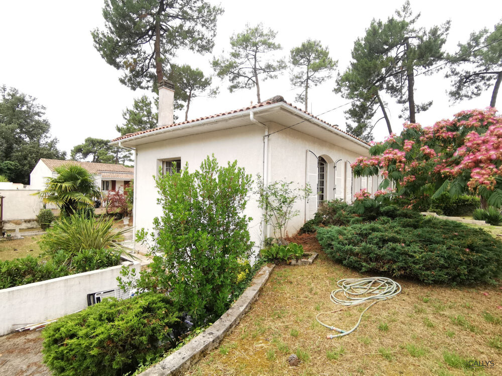 Villa de 185m² 5 chambres à 500m de la plage, quartier de Suza