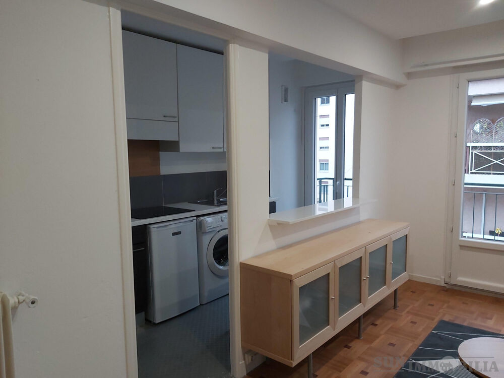 Location Appartement NICE Studio meublé Nice