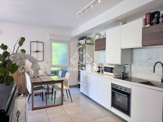  Appartement à vendre 4 pièces 79 m²